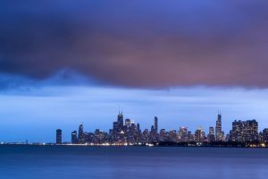 Chicago'da yağmur bulutlarının renk cümbüşü
