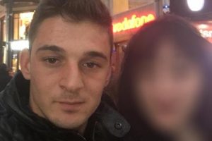 Kız arkadaşı ile tartıştığı sırada intihar etti!