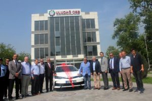 Uludağ OSB, Bursa Gürsü İlçe Emniyet Müdürlüğü'ne otomobil hibe etti