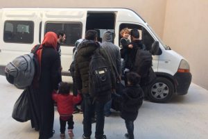 Kuşadası'nda 18 kaçak göçmen yakalandı