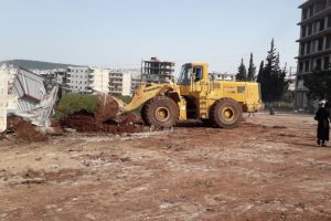 Afrin'de teröristlerin izleri temizleniyor