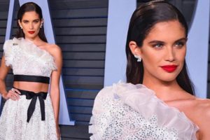 Sara Sampaio fotoğrafıyla olay yarattı