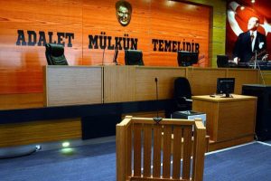 Çekmeköy darbe davasında 2 teğmene ağırlaştırılmış müebbet istemi