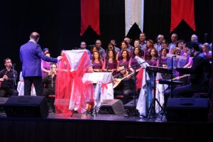 Bursa Osmangazi'de halk müziği coşkusu