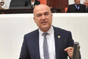 CHP'li Bakan, Alaçatı'daki gürültü sorununu Meclis'e taşıdı