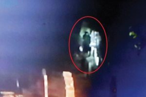 Mezarlıktaki 'gizemli kız' olayında yeni gelişme! ''Kızı bulduk'' diye bağırılınca...
