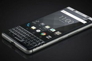 Yeni BlackBerry KeyTwo geliyor!