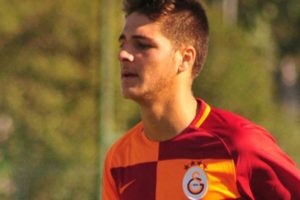 Galatasaray genç golcüye imza attırdı!