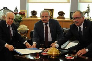 AK Parti ve MHP ittifak protokolünü YSK'ya teslim etti
