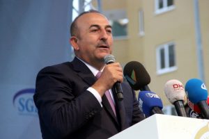 ''Tarihi çarpıtarak yanlış konuşuyor''