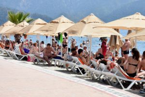Vatandaşlar Marmaris'e akın etti!
