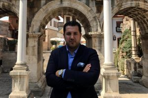Karabayram: Perge 2020'de tüm ihtişamıyla ayağa kalkacak