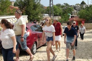 Tarihi Sarıhacılar, 100 bin turist bekliyor