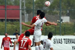 İnegölspor deplasmanda berabere kaldı