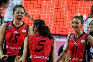 VakıfBank, Şampiyonlar Ligi'nde finale yükseldi