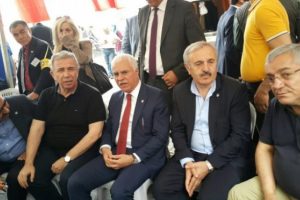 Mansur Yavaş'tan imza desteği geldi