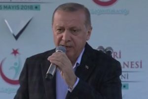 Erdoğan: Türkiye hızla ilerlemek zorundadır