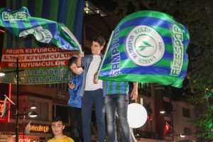 Rize'de şampiyonluk kutlamaları