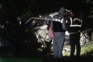 Bursa'da korkunç kaza! 3 ölü 3 yaralı