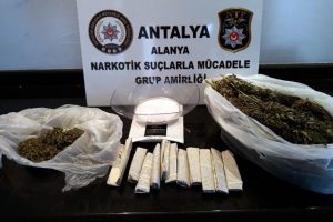Alanya'da uyuşturucu operasyonu: 2 gözaltı