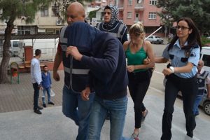 Pitbullu fuhuş çetesi adliyede!