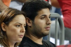 Ebru Gündeş Sarraf'ın davasında ''İmar affı beklensin'' talebi