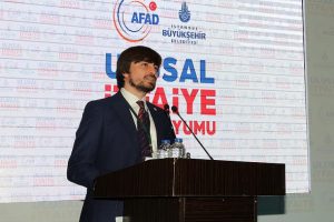 Güllüoğlu: Şehirlerimizi afetleri düşünerek tasarlamamız gerekiyor
