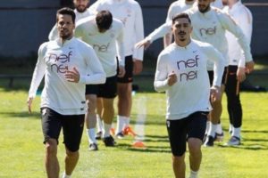 Koray Günter, Genoa'nın radarında!
