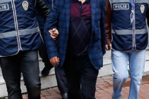 FETÖ'cülere film gibi operasyon!