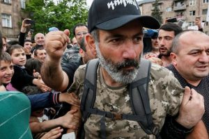 Ermenistan'da Paşinyan başbakan seçildi