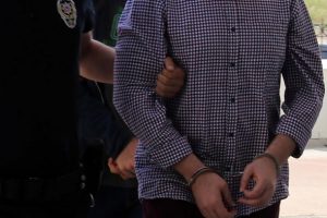 FETÖ'nün 'hücre evleri'ne operasyon
