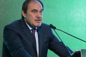 Demirören: 'Diyarbakır'da tek ses, tek yürek olmalıyız!'