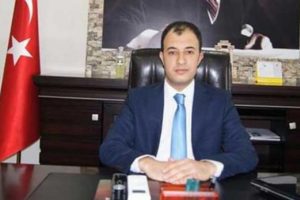 Eski kaymakama FETÖ'den hapis!