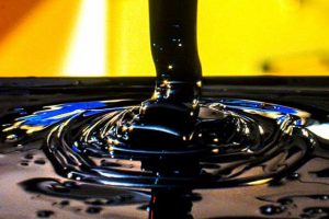 Trump'ın İran anlaşmasından çekilmesiyle petrol yükselişte