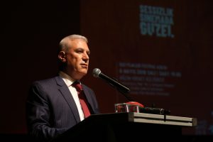 19 ülkeden 65 işçi filmi Bursa'da izleyiciyle buluşacak!