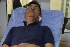 Öğrenci velisi okul müdürünü darp etti!
