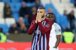 Burak Yılmaz sezonu kapattı