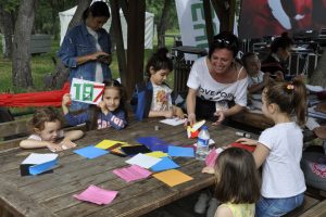 Bursa'nın en büyük çocuk festivali Balat'da gerçekleştirildi