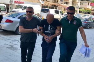 10 ayrı suçtan aranan zanlı yakalandı