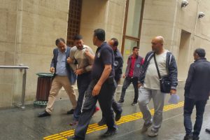 Bursa'da taciz zanlısının firar hayalleri merdivenlere takıldı!