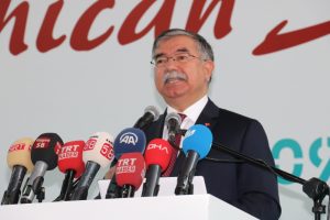 Yılmaz: Çağıyla rekabet eden Türkiye istiyoruz