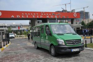 Siyanürle intihar eden iş kadının cenazesi teslim edildi