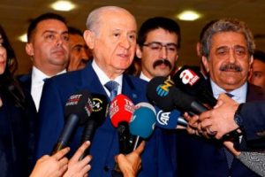 Bahçeli'den Fransa'daki Kur'an bildirisine tepki