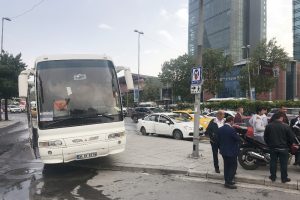 Yol verme kavgası kanlı bitti!