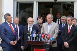 CHP'den Saadet Partisi'ne adaylık teklifi