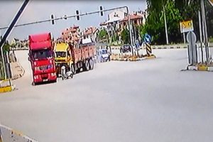 Kırmızı ışık ihlali kamerada