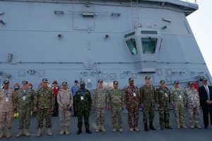 Orgeneral Akar TCG Bayraktar'ı ziyaret etti