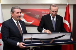 Cumhur ittifakında üçlü formül: Destici nereden aday olacak?