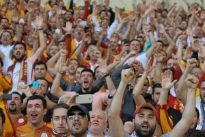 Galatasaray'da şampiyonluk maçına hücum!