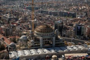 Taksim Camii inşaatı havadan görüntülendi